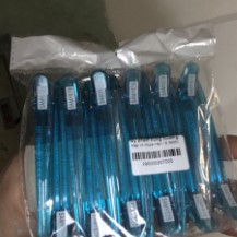 Kẹp vịt nhựa màu 12