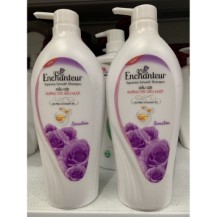 Dầu gội Enchanter vòi