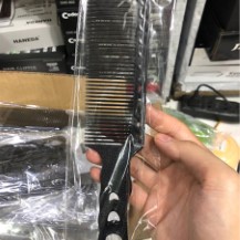 Lược cán to lỗ