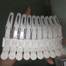 Kẹp vịt cá sấu tony to vỉ 10